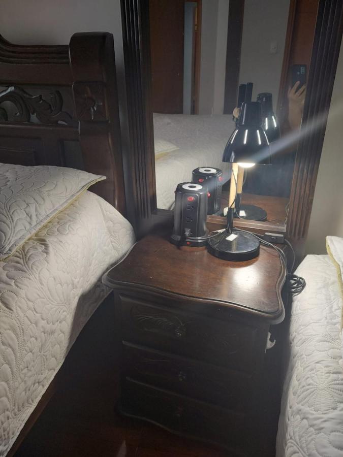 Noras Homestay Laureles Медельин Экстерьер фото